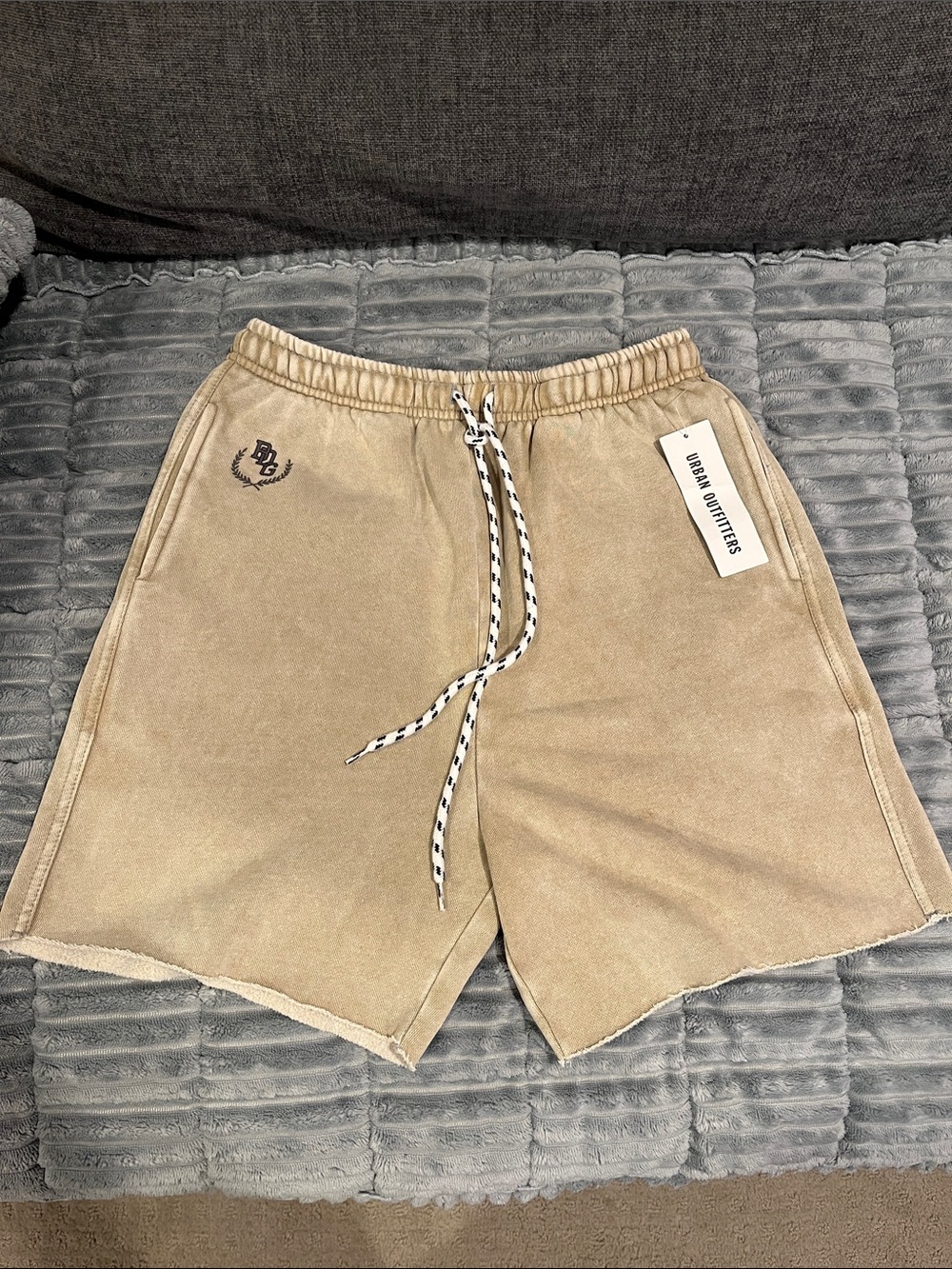 NWT Urban Outfitters Beige Drawstring relaxed fit Shorts